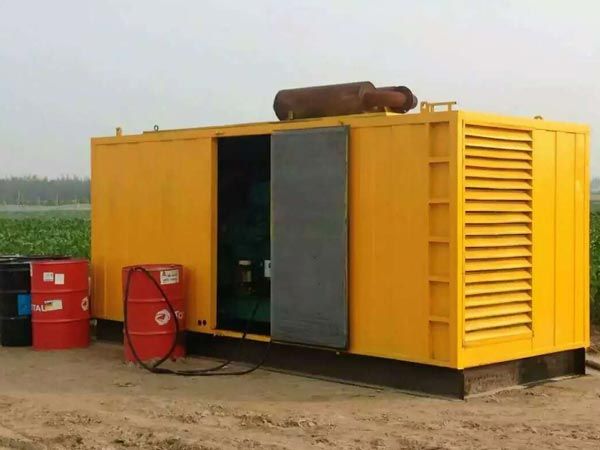 和舍镇安装新的水冷式机油散热器密封件有哪些注意事项？