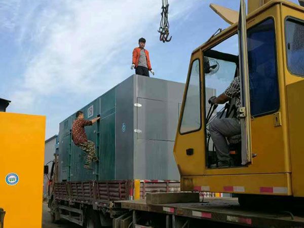 和舍镇更换水冷式机油散热器密封件的操作流程是怎样的？