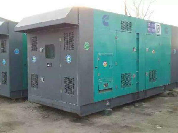 和舍镇合同中关于工期延误的责任如何界定和处理？